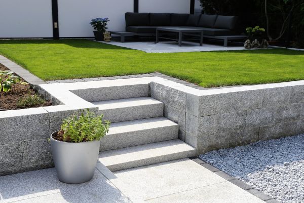 Backyard Step Repair in Springfield